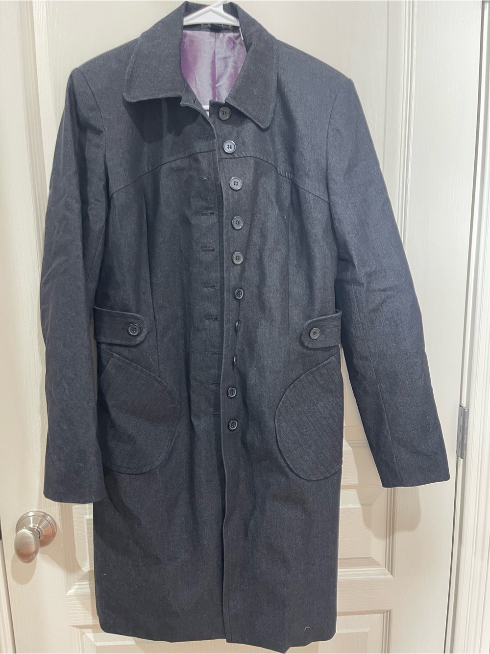 Vesti Black Long Trench Coat with Button Front